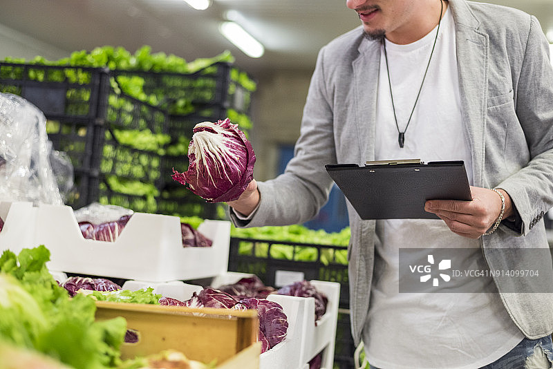 仓库工作场景图片素材