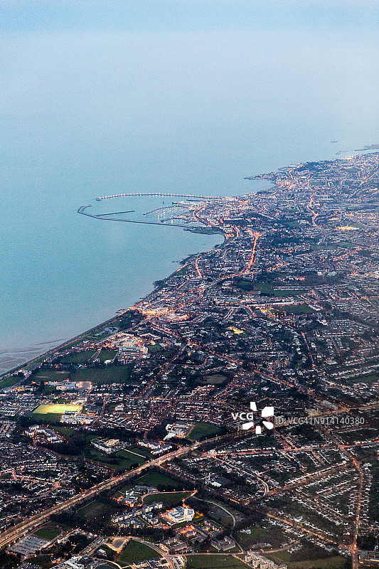 爱尔兰都柏林暮色鸟瞰图图片素材