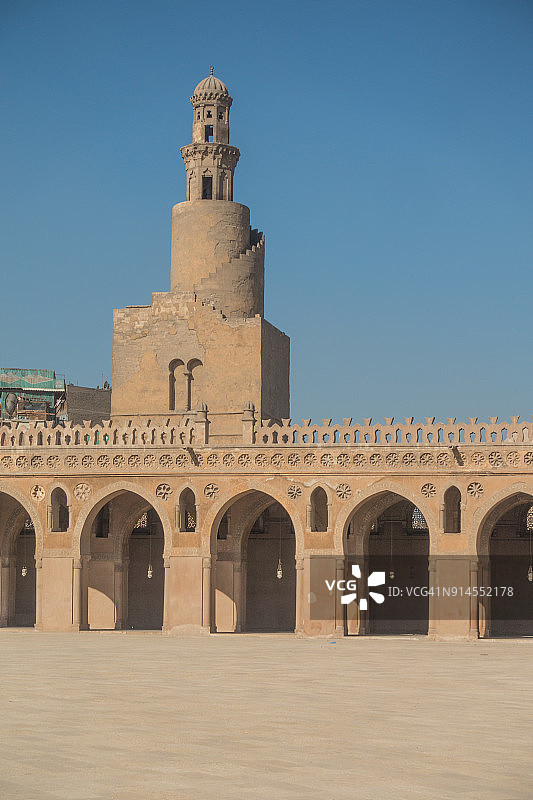 埃及开罗艾哈迈德·伊本·图伦清真寺图片素材