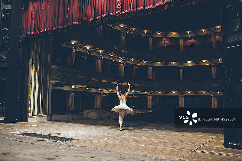 芭蕾舞者的生活图片素材