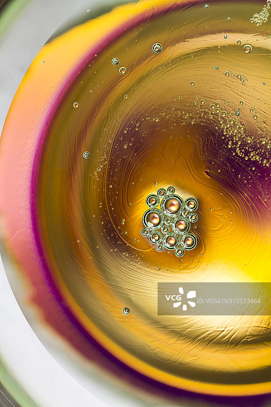 水和油图片素材