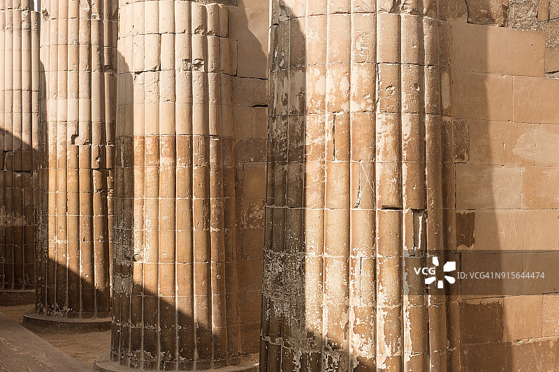 埃及开罗附近的萨卡拉图片素材