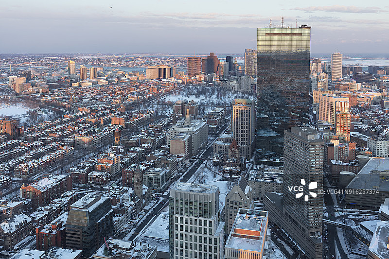 从保诚大厦眺望科普利广场的后湾冬季景色图片素材