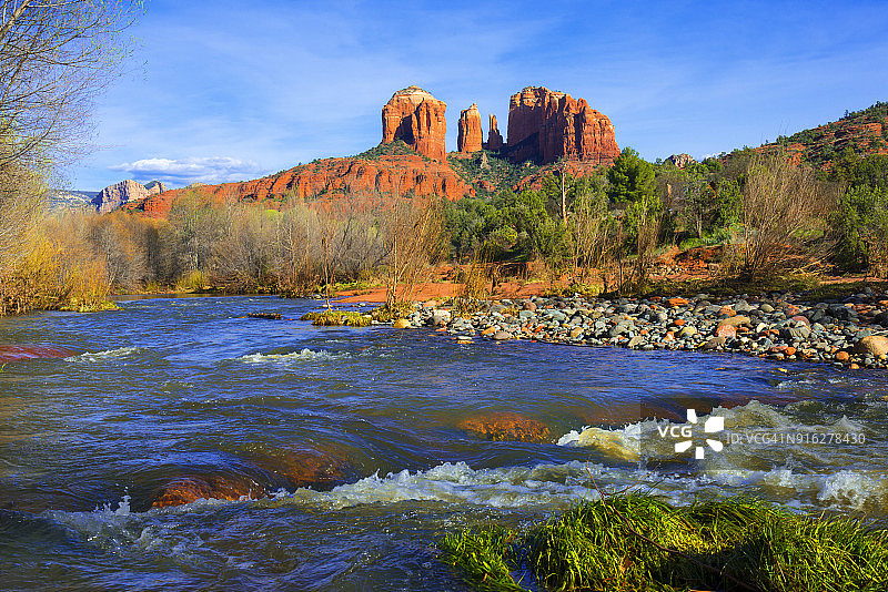 塞多纳附近的教堂岩图片素材