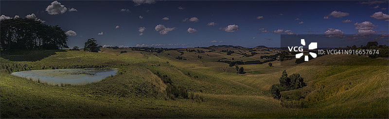南吉普斯兰，鱼溪，福尔斯路的乡村景色图片素材