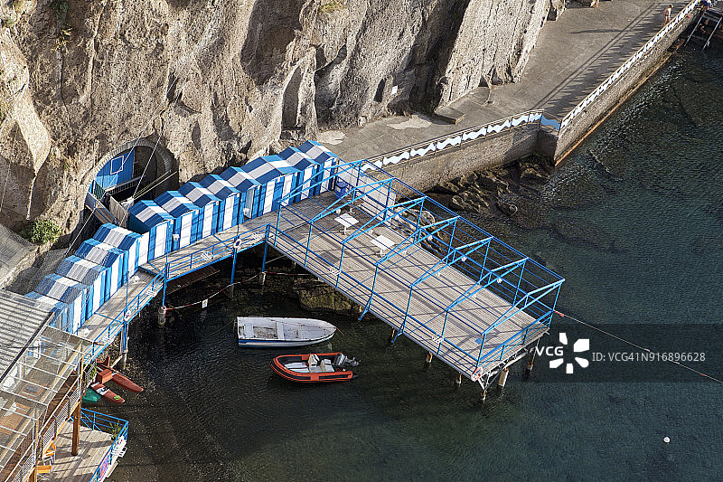 意大利索伦托海滩更衣室图片素材