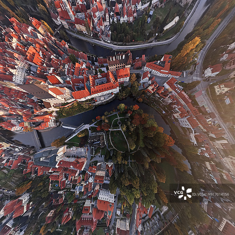 克鲁姆洛夫古镇鸟瞰图图片素材