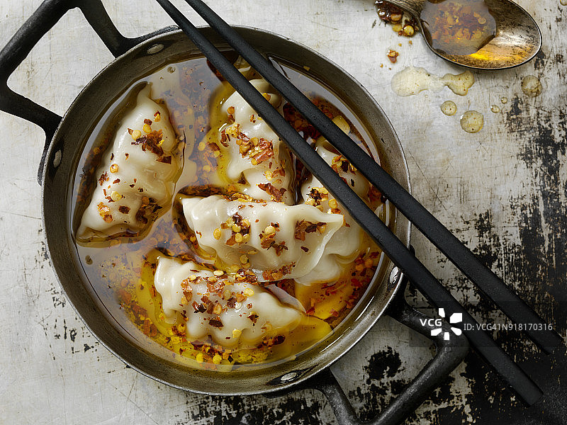 红油猪肉蒸饺图片素材