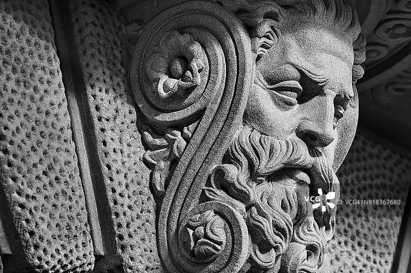 瑞士信贷总部大楼的石雕细节图片素材