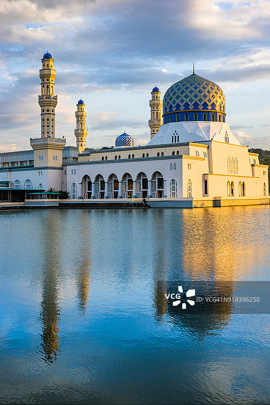 哥打京那巴鲁市立清真寺图片素材