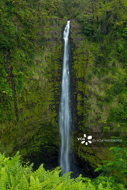 夏威夷大岛阿卡卡瀑布图片素材
