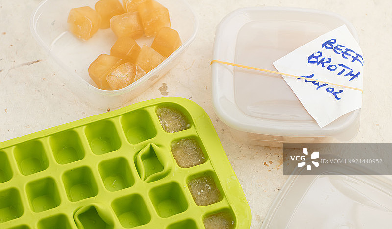 冷冻牛肉汤块的存储图片素材