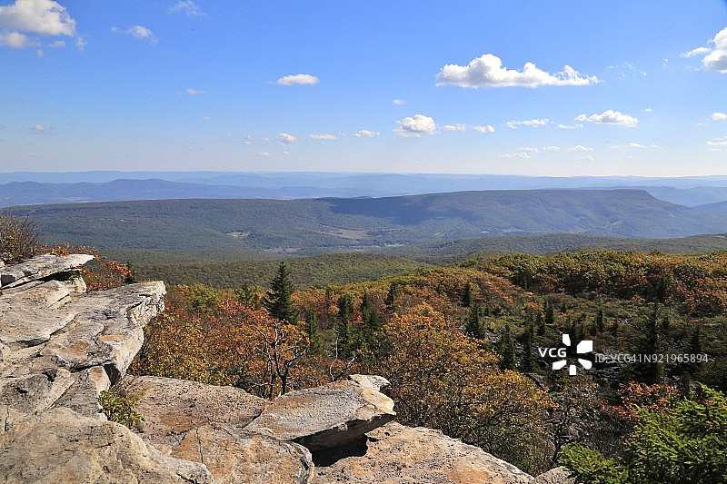 从西弗吉尼亚州熊岩顶部的景色，美国图片素材