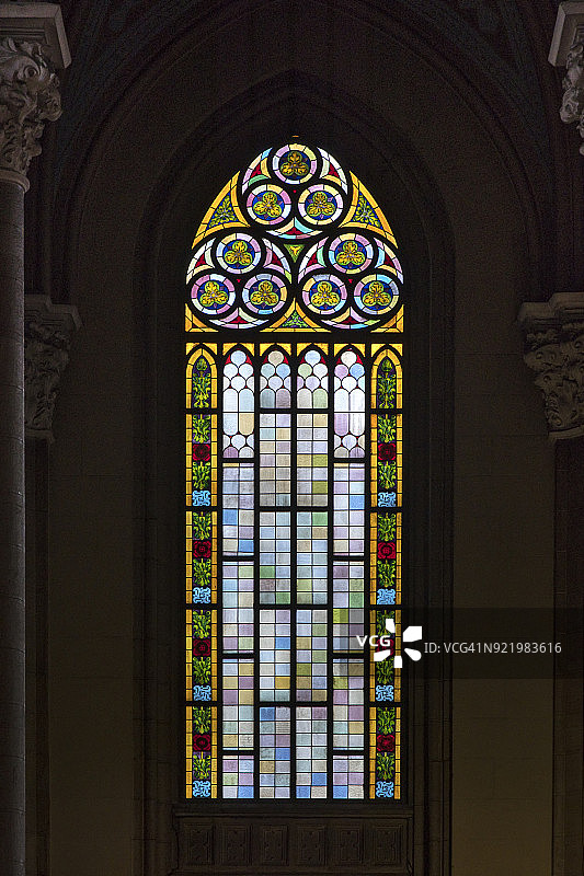 土耳其伊斯坦布尔圣安托万罗马天主教堂内部景观图片素材