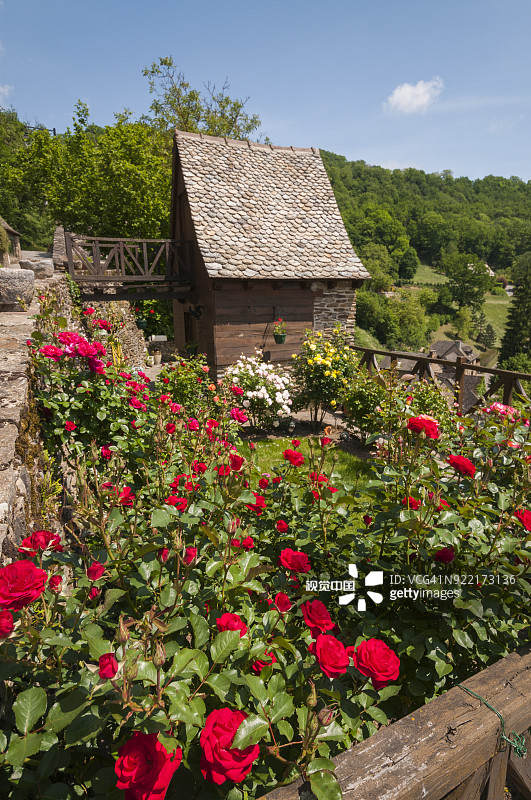 贝尔卡斯泰尔的街道景象与房屋图片素材