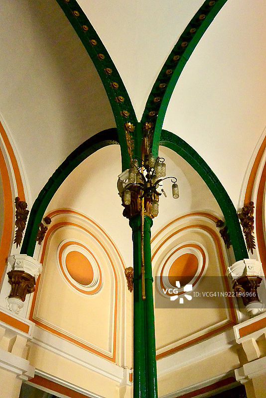 西贡中央邮局内部拱门细节图片素材