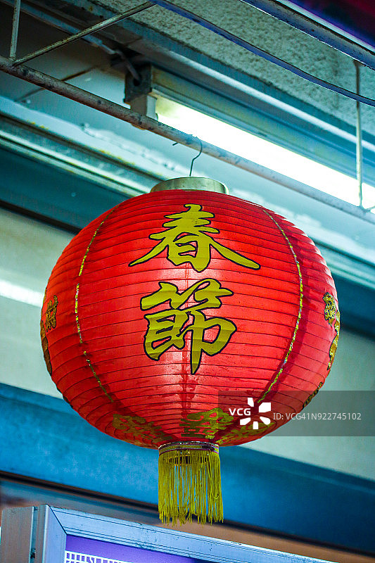 春节（中国新年）的红色中式灯笼图片素材