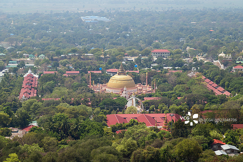 缅甸曼德勒附近实皆省锡达古国际佛学院航拍，晴天图片素材