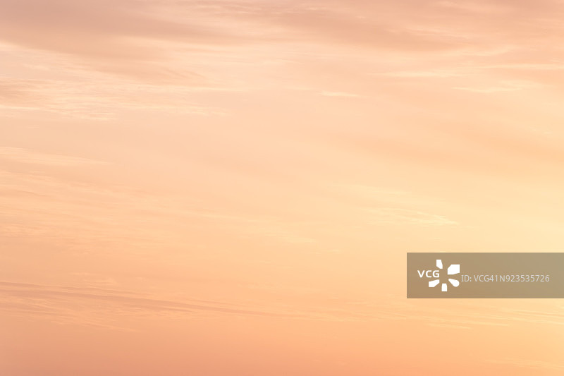 云的种类 - 黄昏浪漫天空图片素材