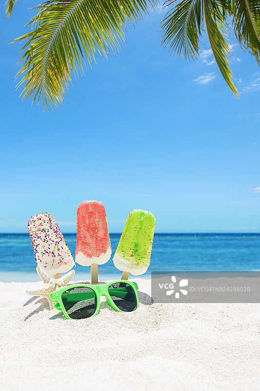 夏季假日概念图片素材