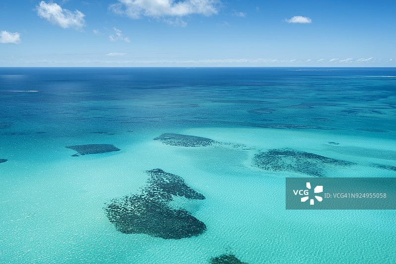 阿布罗略斯群岛风光图片素材