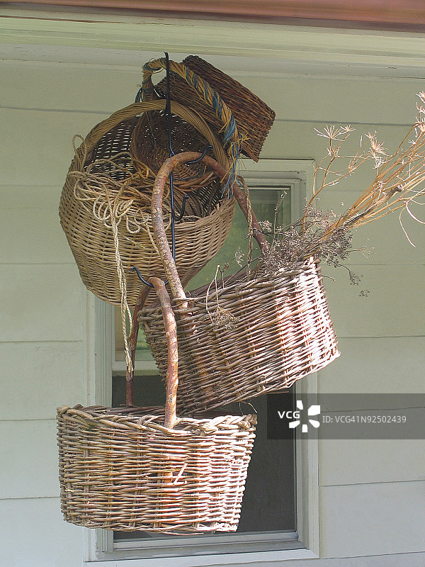 悬挂式花篮图片素材