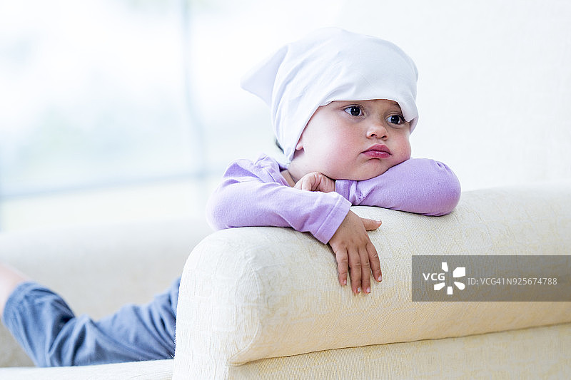 身患癌症的女孩图片素材