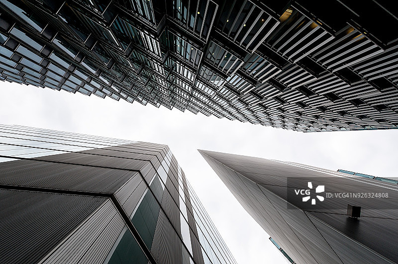 伦敦现代办公楼的俯视角度照片图片素材