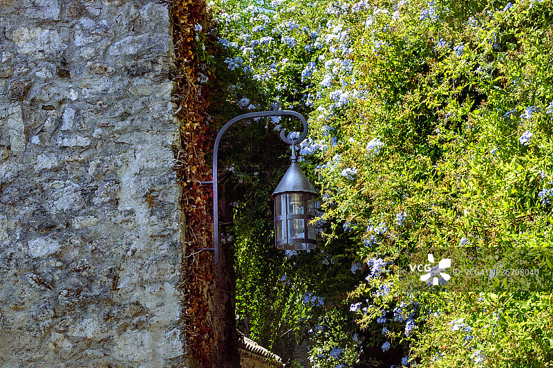 法国埃兹中世纪村庄的街道图片素材