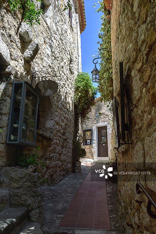 法国埃兹中世纪村庄的街道图片素材