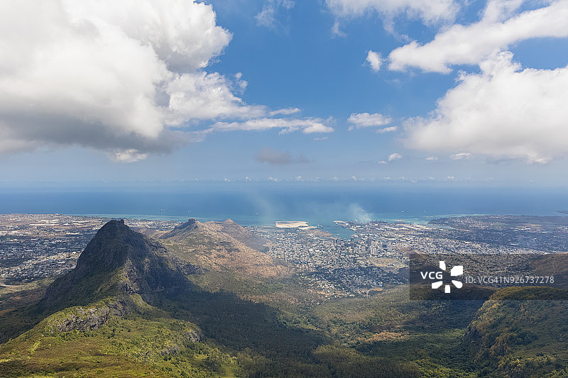 毛里求斯，蜗牛岩和路易港景色图片素材