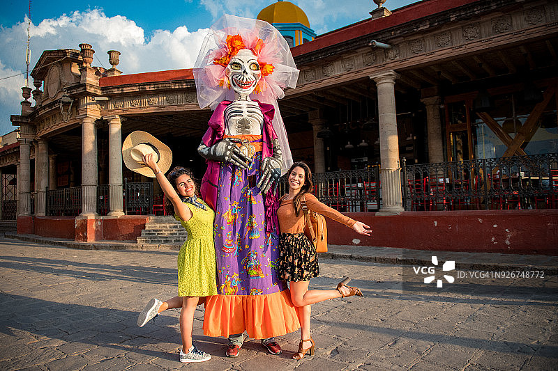 女友们在墨西哥旅行图片素材