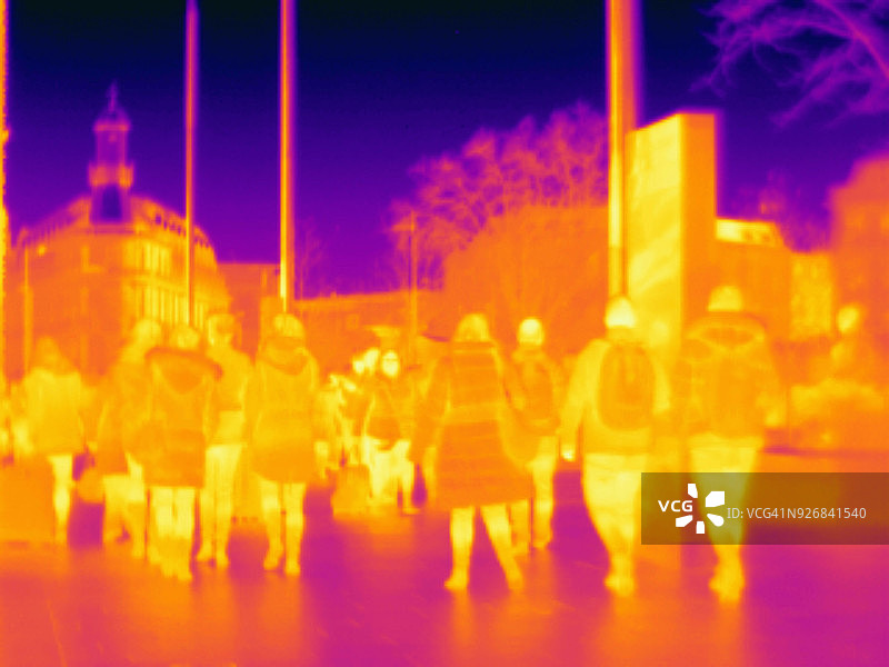 伦敦车站外的通勤者，英国图片素材