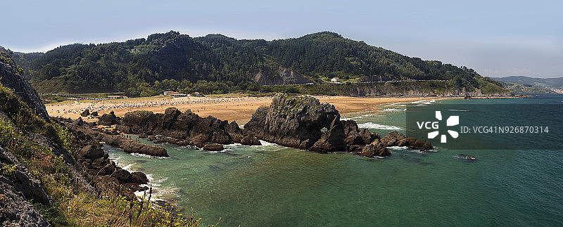 西班牙巴斯克地区比斯开亚伊瓦兰格鲁阿拉加海滩图片素材