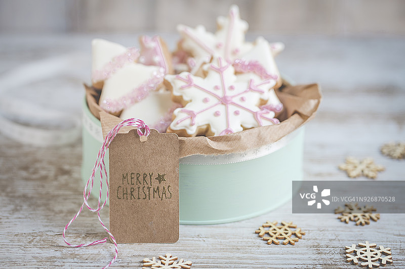 自制圣诞饼干罐图片素材