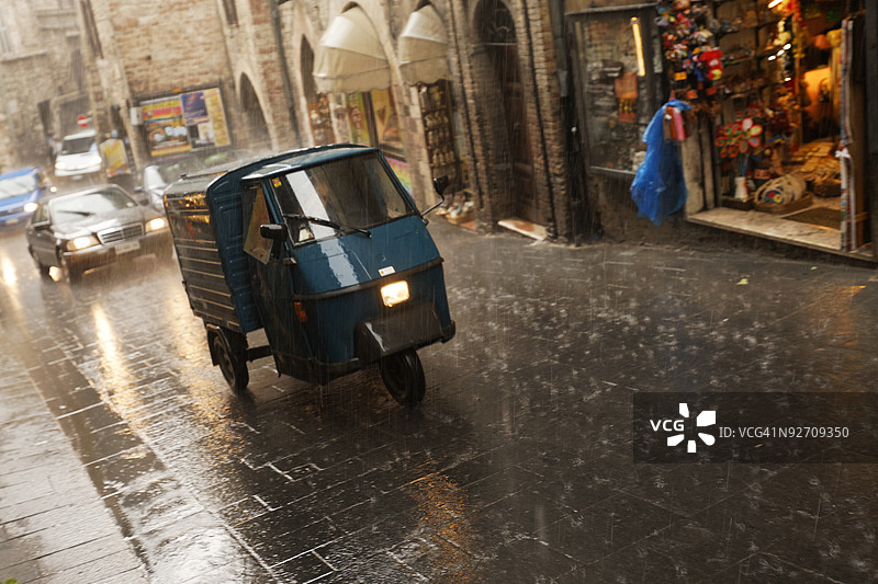 阿西西的雨图片素材