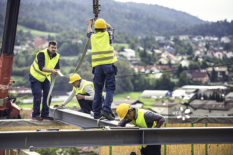 建筑工地上的体力劳动者图片素材