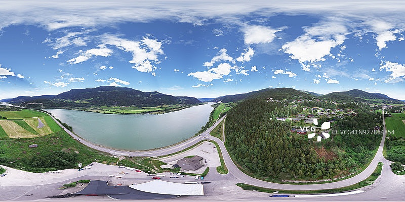 挪威奥普兰郡Favang上方的等距柱状全景图图片素材