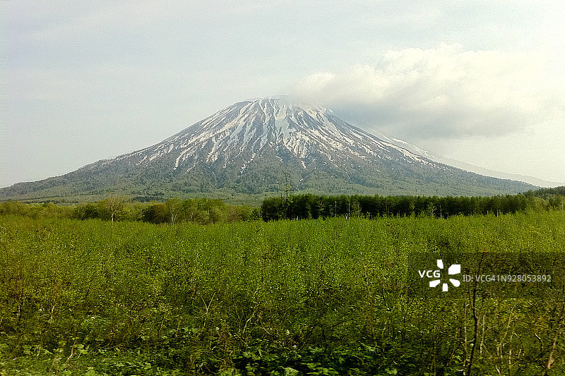 北海道春季羊蹄山图片素材