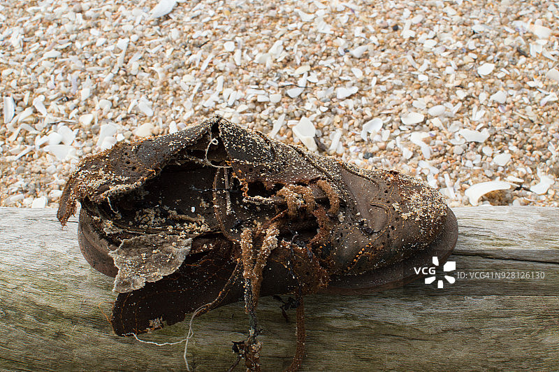 沉船残骸图片素材