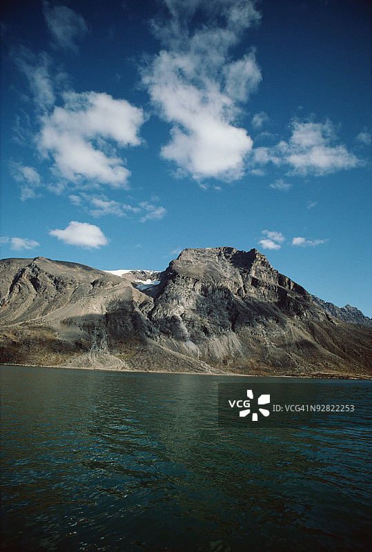 湖畔山景图片素材