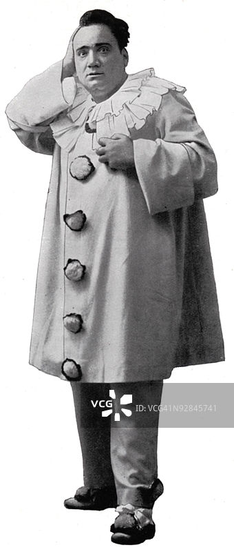 恩里科·卡鲁索在《丑角》歌剧中的小丑角色图片素材
