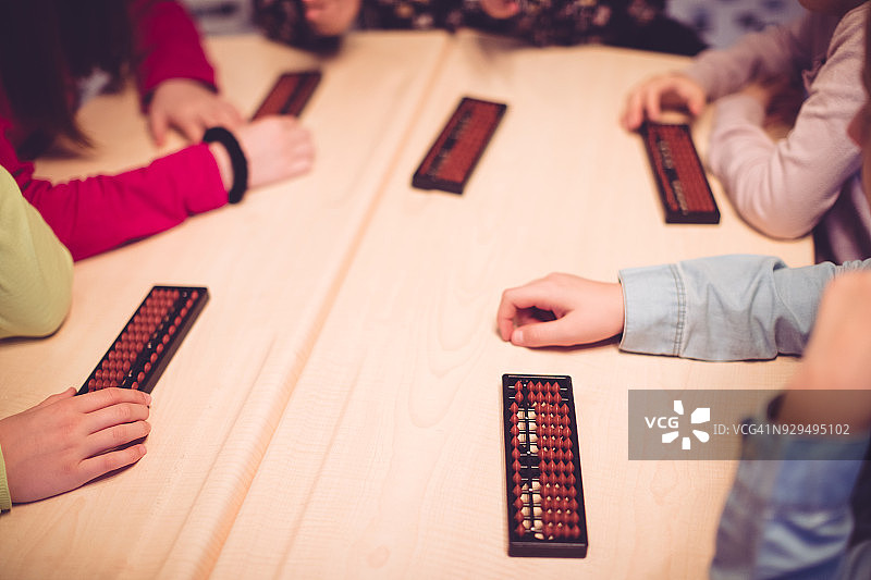 使用算盘图片素材