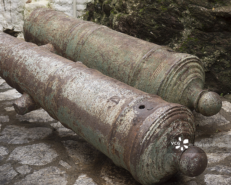 土耳其马尔马里斯地区的古老土耳其铁炮图片素材