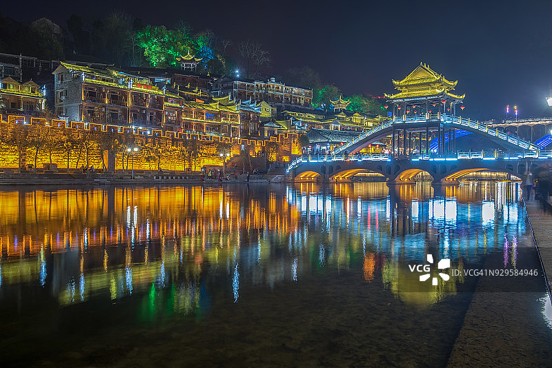 中国湖南省湘西凤凰古城图片素材