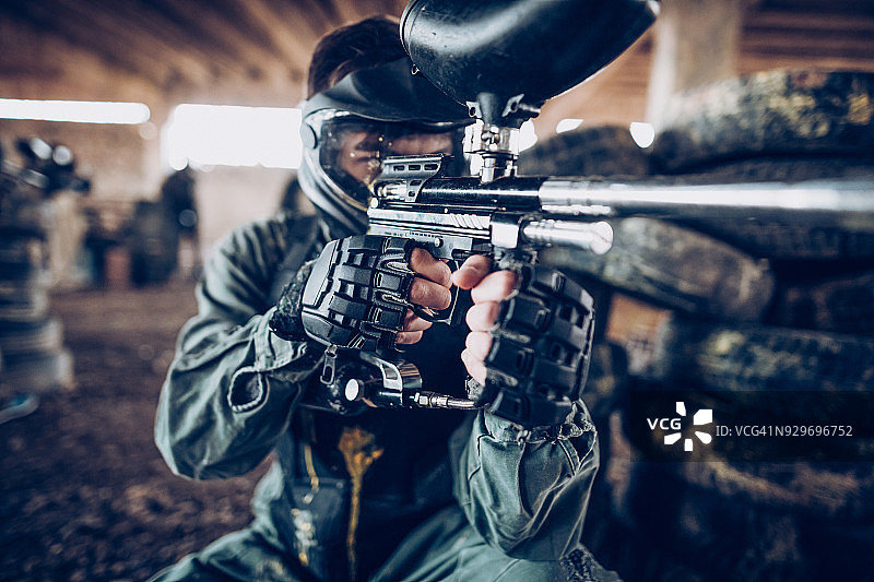 彩弹玩家图片素材