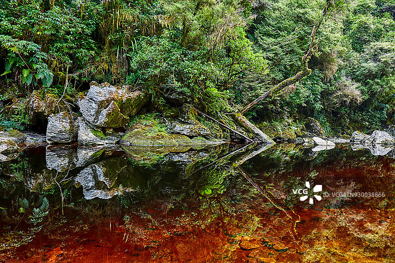 奥帕拉拉河流，奥帕拉拉盆地，卡胡朗伊国家公园，西海岸，南岛，新西兰图片素材