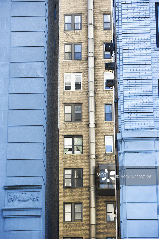 建筑物低角度视角图片素材