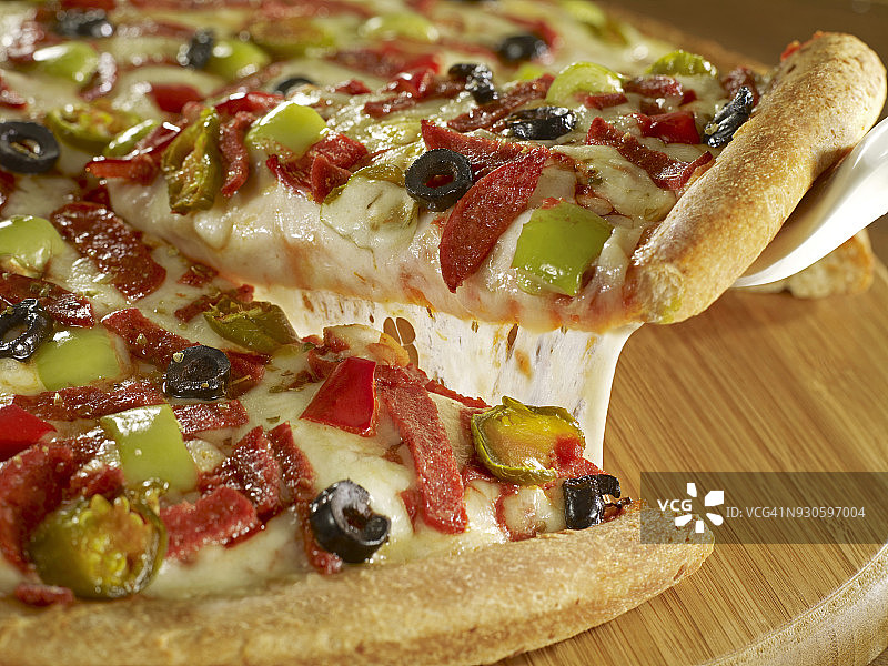 拍摄一块披萨图片素材