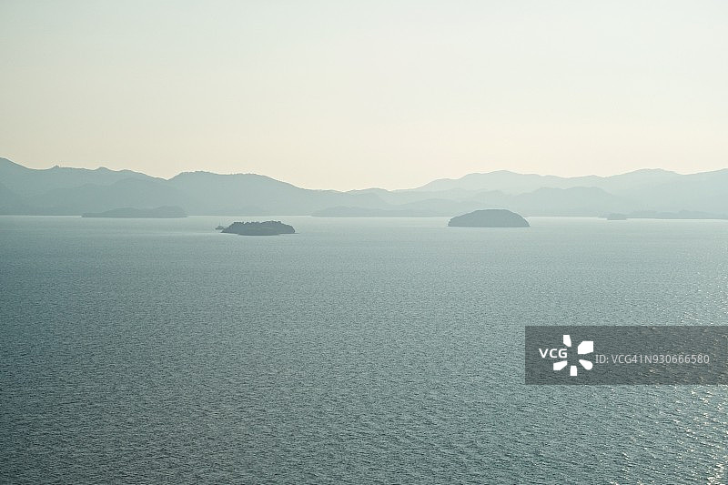 日本长崎县大村湾时津和长与町的岛屿图片素材